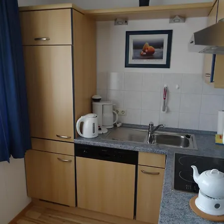 Clemens 4 דירה *